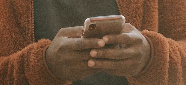 Dieci facilissimi trucchi per Whatsapp da sapere assolutamente per semplificarvi la vita in chat.